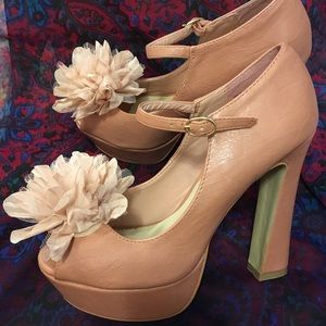 I mean... look at em